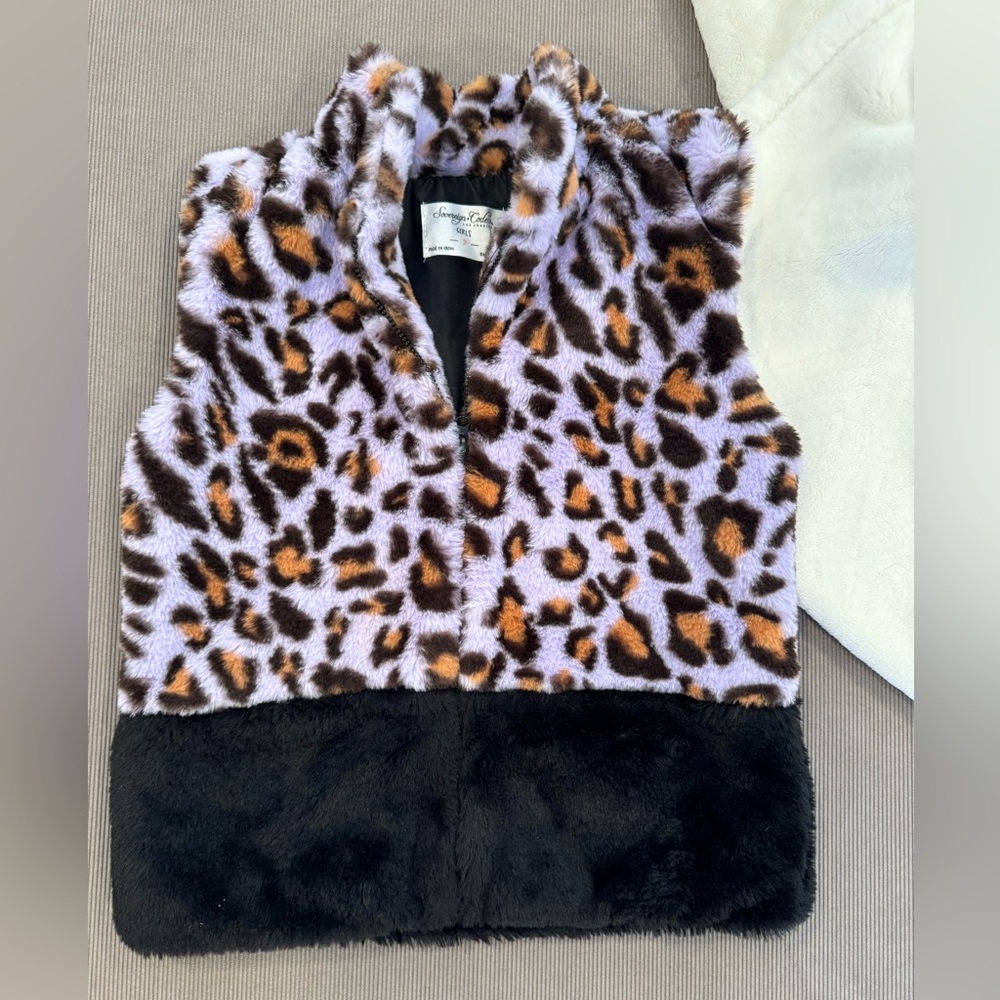 Girls cozy super soft vest